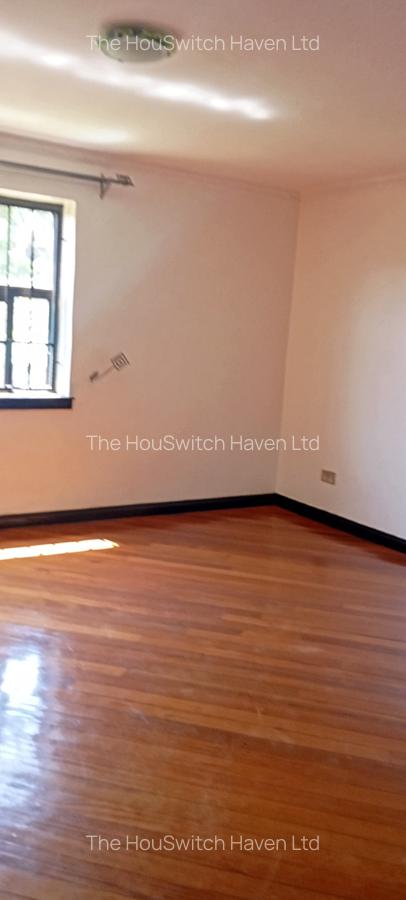 6 Bed Villa with En Suite at Off Ruaka Rd - 12