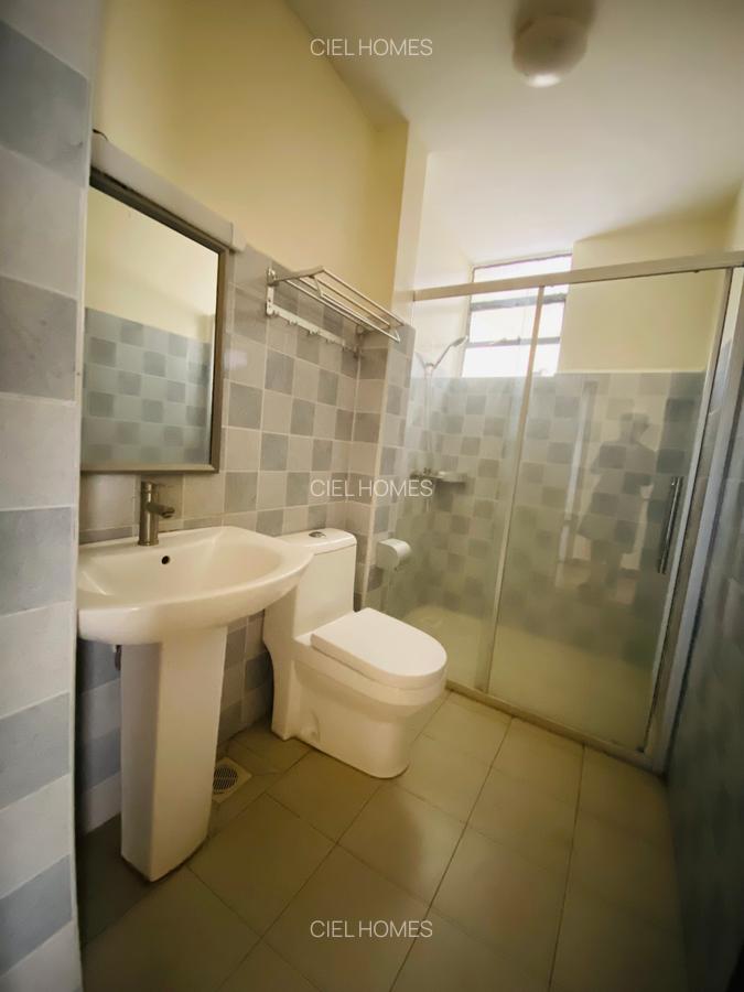 3 Bed Apartment with Gym at Wood Avenue - 6