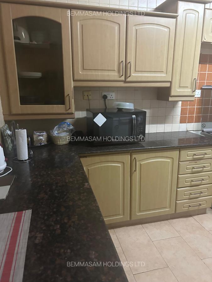4 Bed Apartment with En Suite at Sport Road - 3