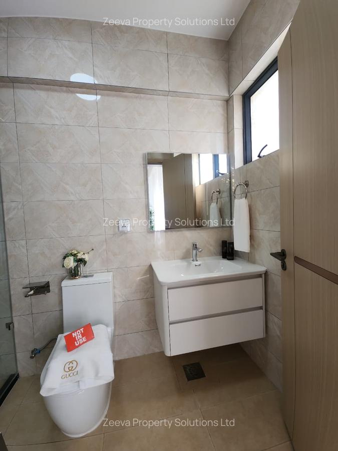 3 Bed Apartment with En Suite in Lavington - 11