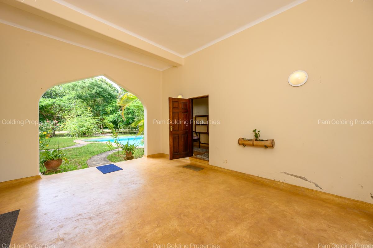 3 Bed Townhouse at Plantation - 12
