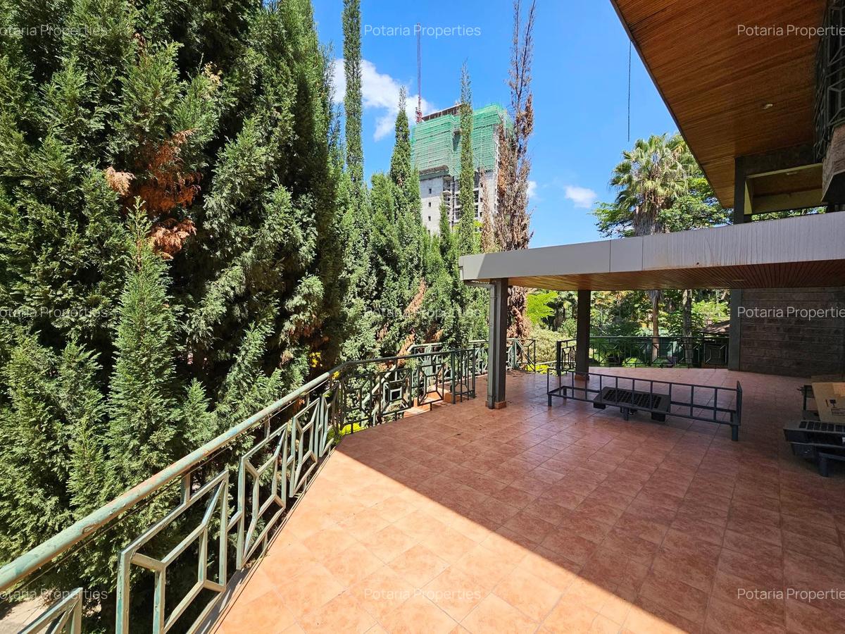 5 Bed House with En Suite in Kileleshwa - 2