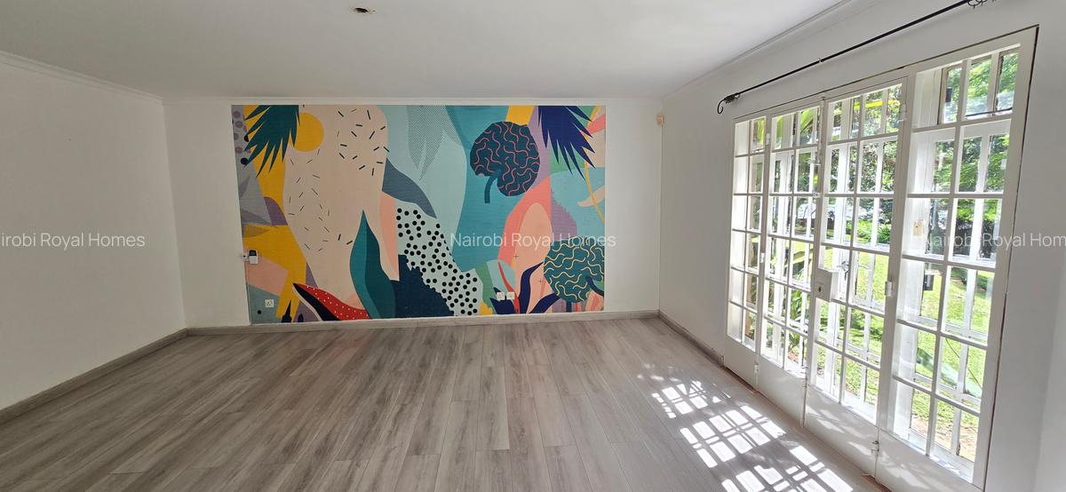 4 Bed Townhouse with En Suite at Jacaranda Avenue - 20