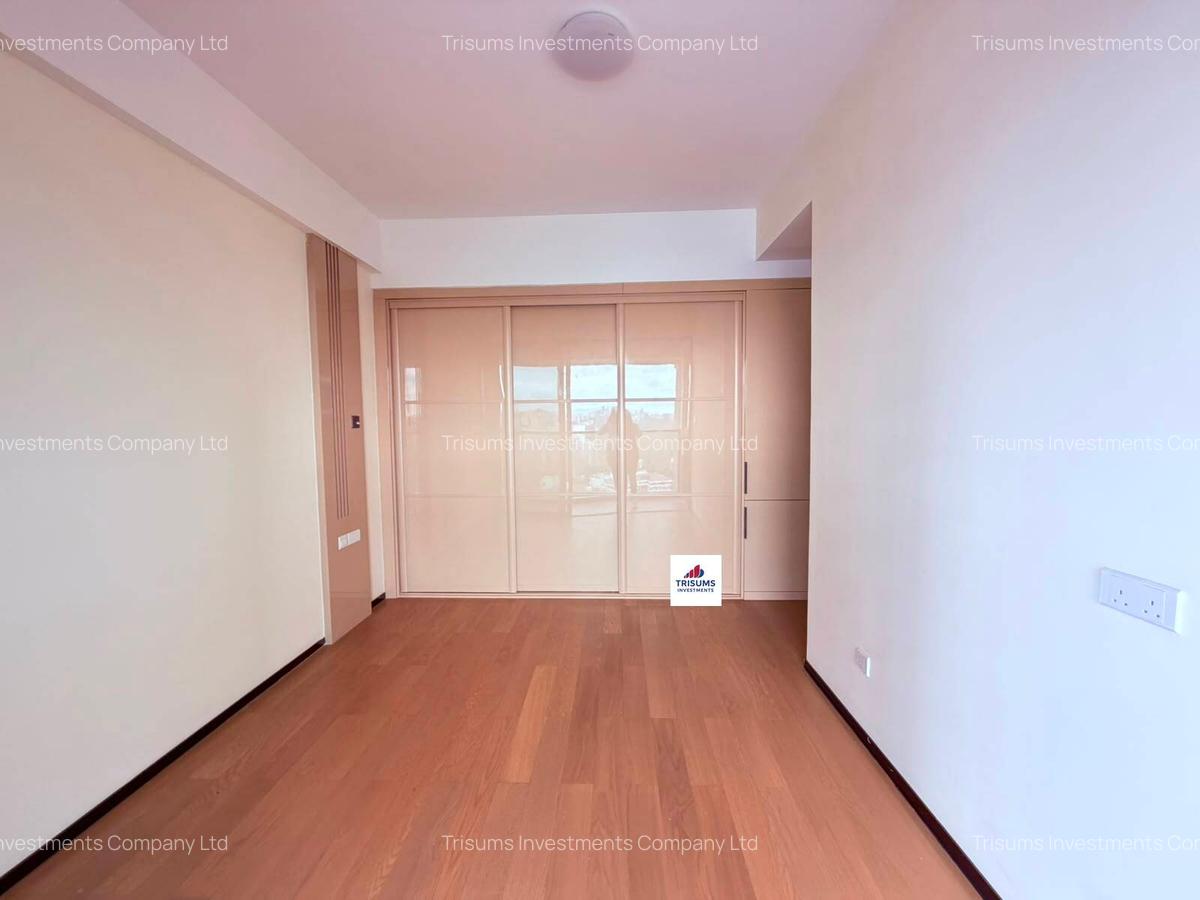 3 Bed Apartment with En Suite at Gtc - 12