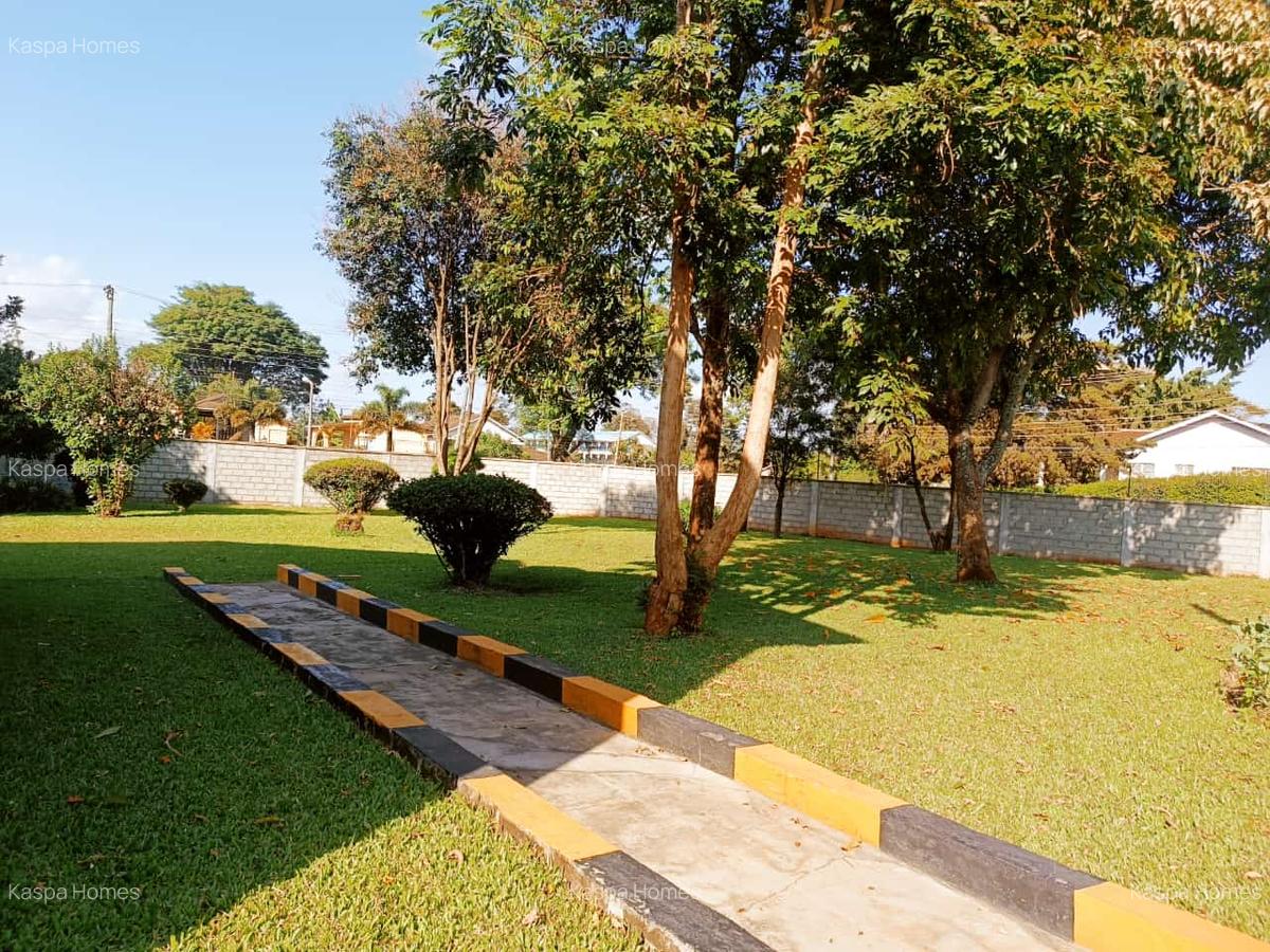 5 Bed House with En Suite in Loresho - 4