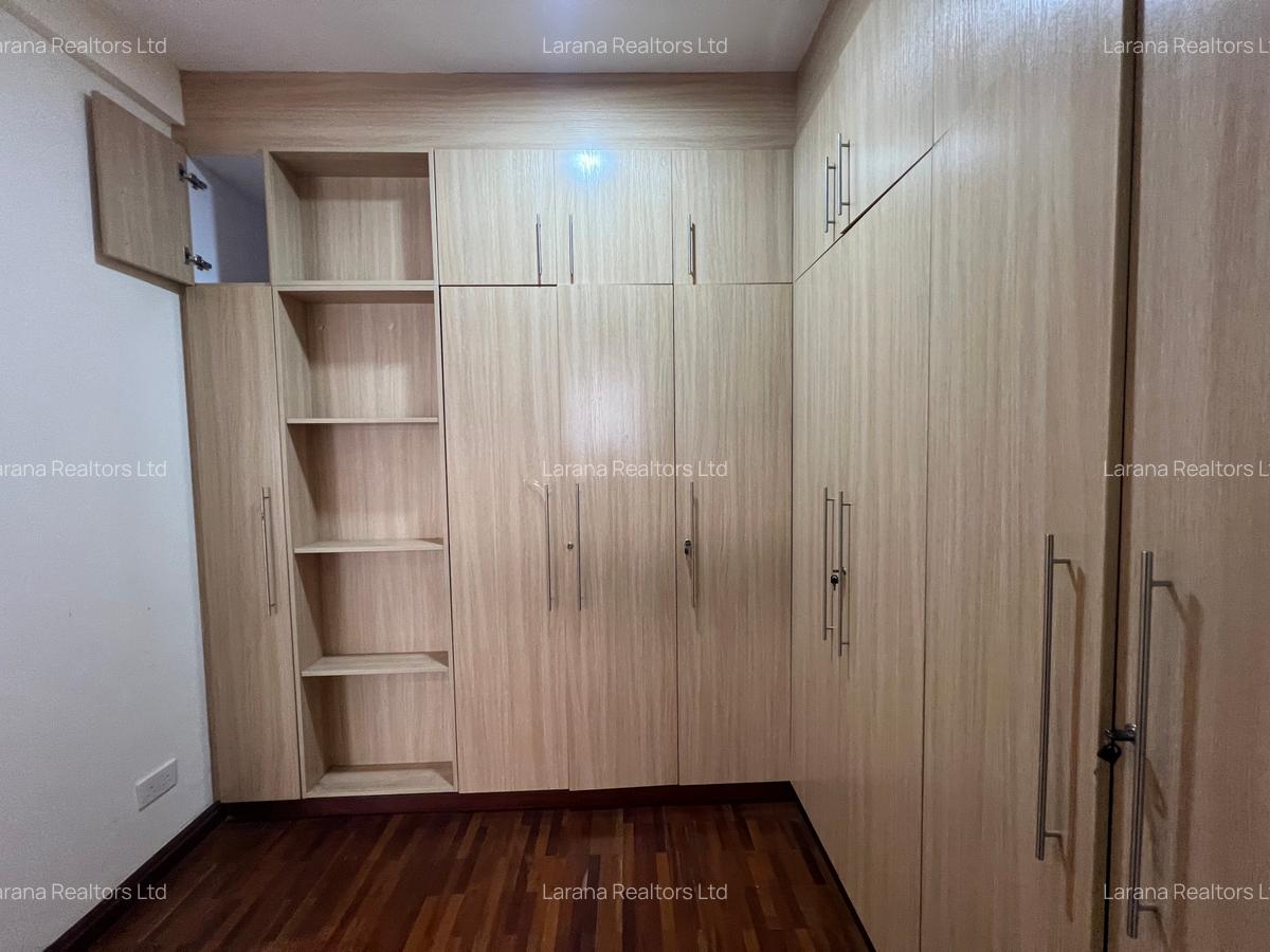 4 Bed Apartment with En Suite at General Mathenge - 12