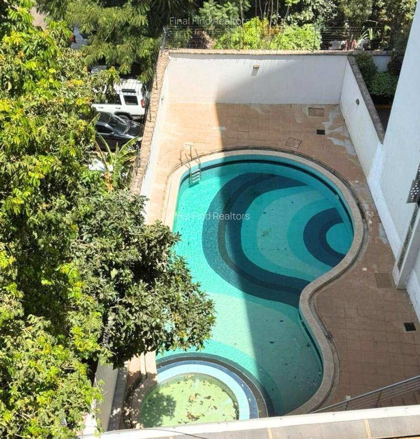 3 Bed Apartment with En Suite in Riverside - 1