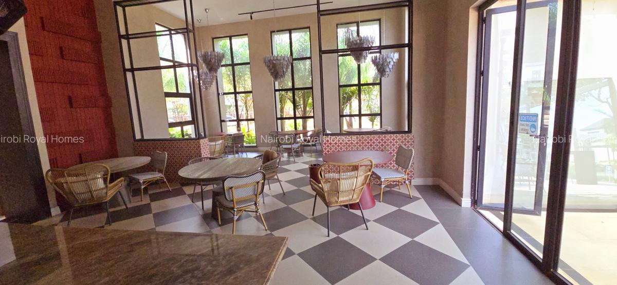 4 Bed House with En Suite at Palm Valley - 7