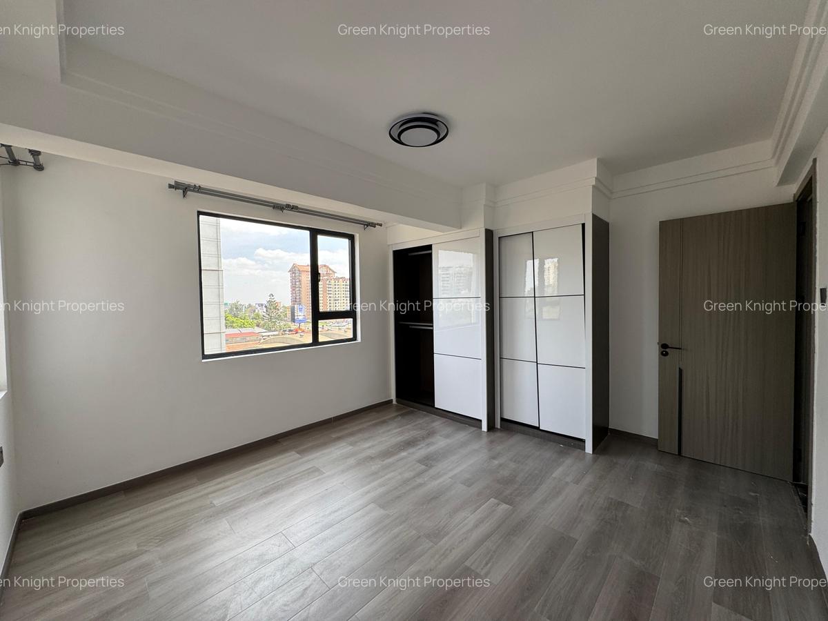 Serviced 1 Bed Apartment with En Suite in Kilimani - 5