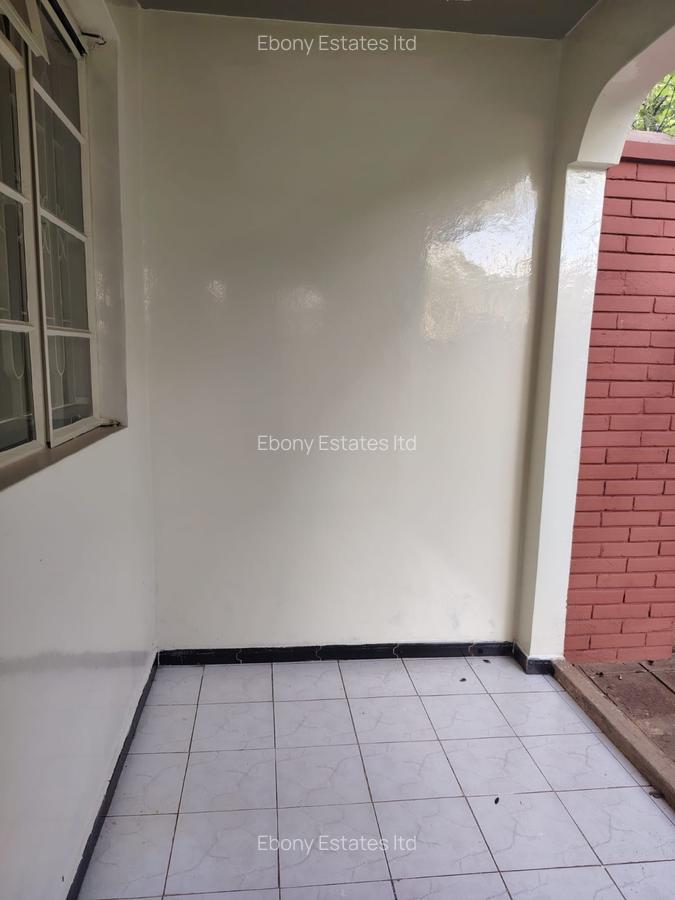 4 Bed Townhouse with En Suite in Lavington - 3