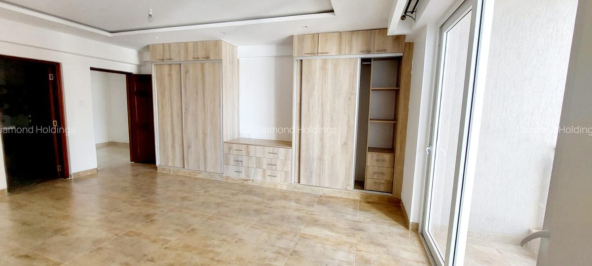 3 Bed Apartment with En Suite at General Matenge - 8