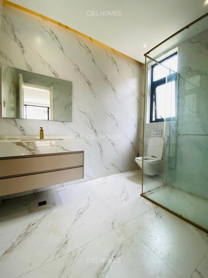 5 Bed Villa with Garden in Lavington - 15