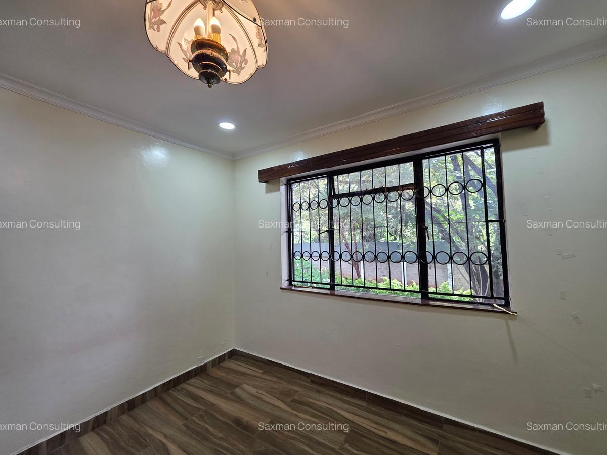 4 Bed Townhouse with En Suite in Runda - 15