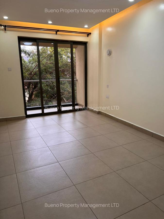 1 Bed Apartment with En Suite in Kilimani - 5