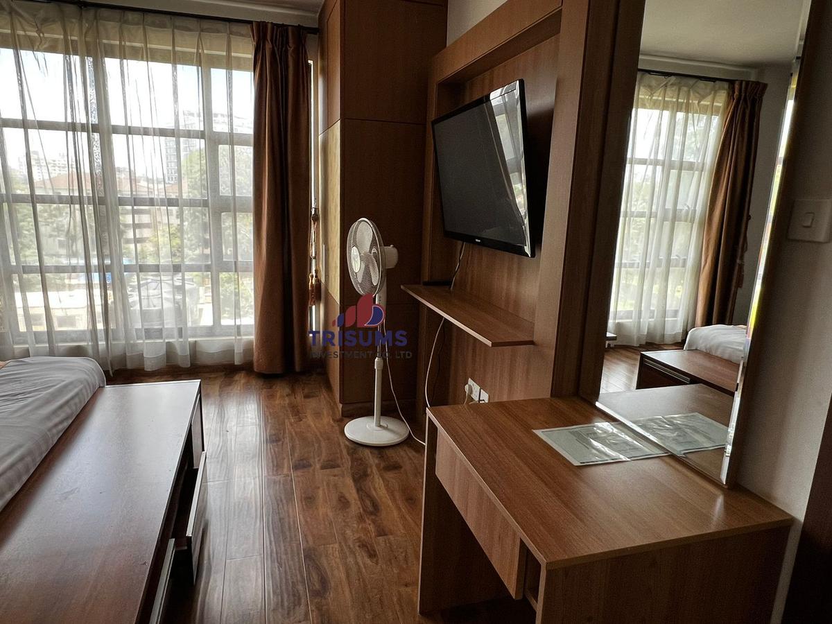 Furnished 1 Bed Apartment at Westlnds - 12