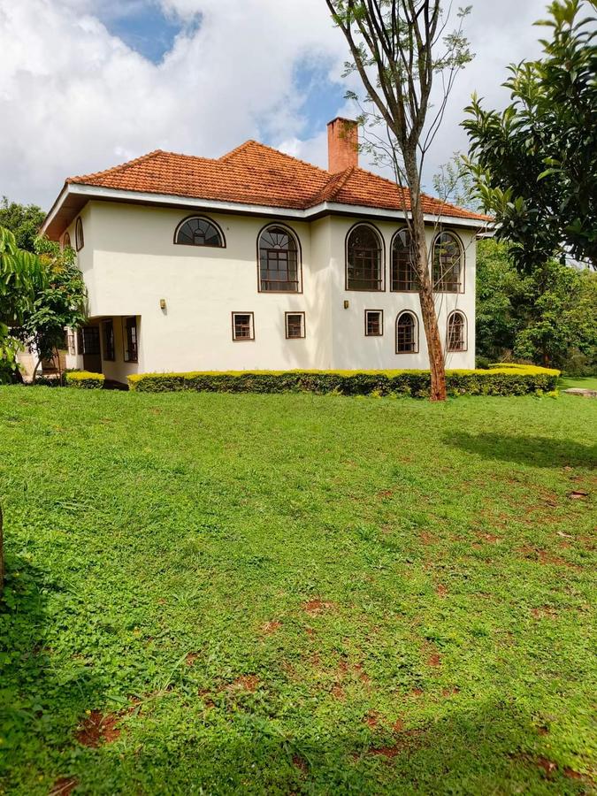 5 Bed House with En Suite at Runda - 20