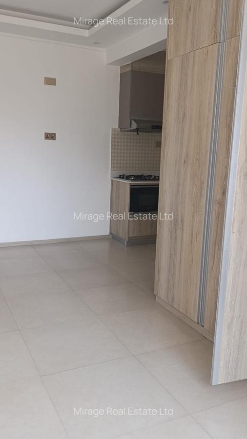 Studio Apartment with Swimming Pool in Westlands Area - 9