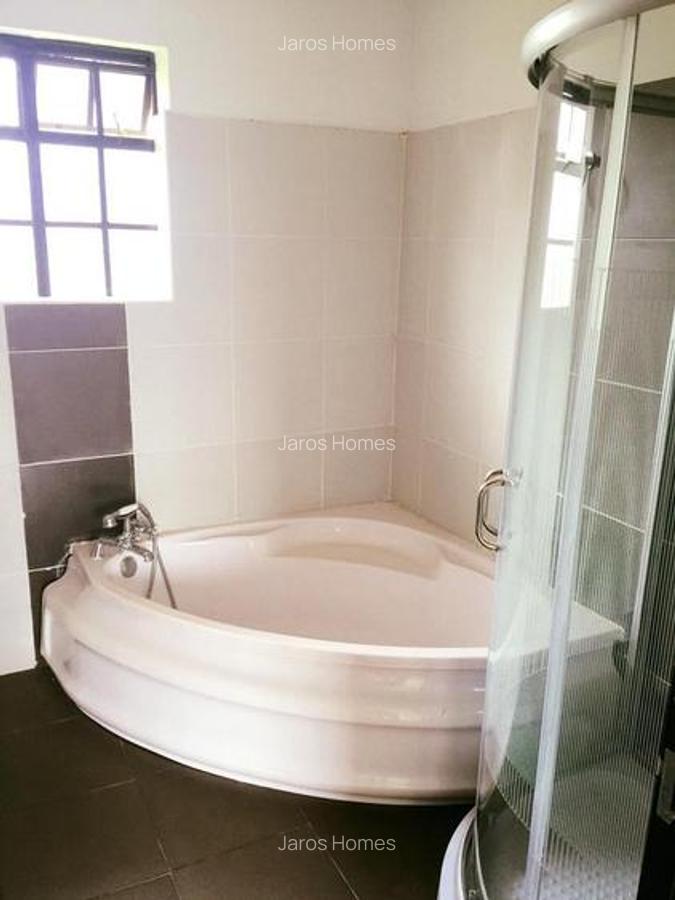 2 Bed Apartment with En Suite at Waiyaki Way - 7