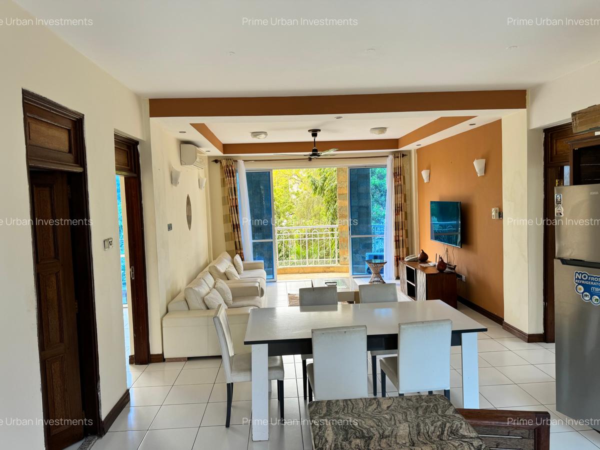Serviced 2 Bed Apartment with En Suite in Nyali Area - 7