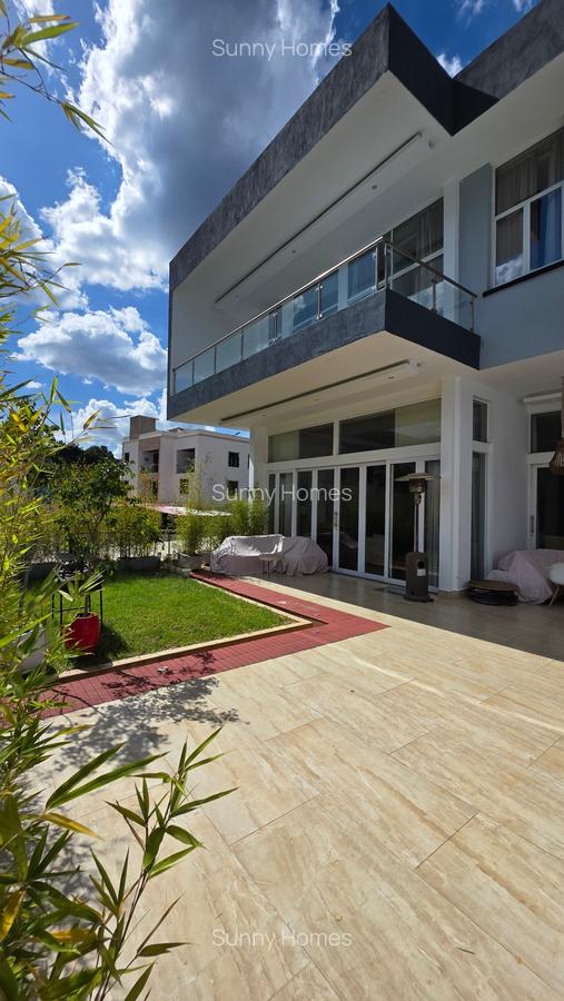 5 Bed Townhouse with En Suite at Shanzu Road - 1