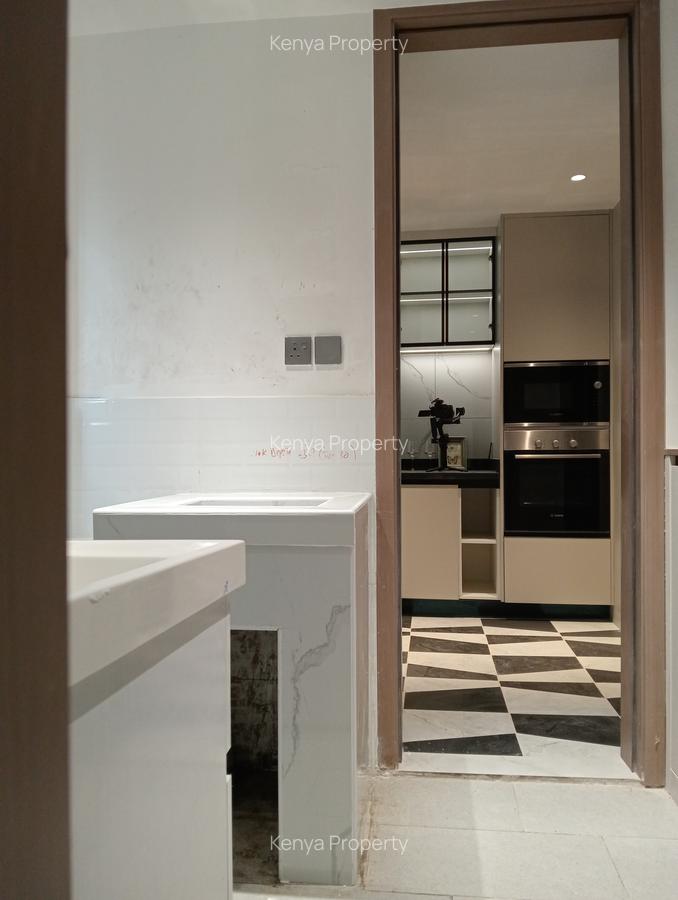 4 Bed Apartment with En Suite at St Michael'S Road - 2