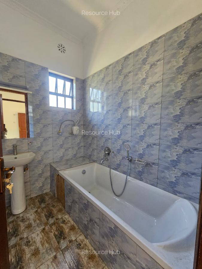 3 Bed House with En Suite at Karen - 10
