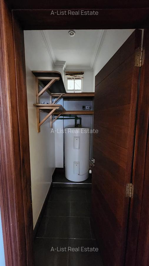 2 Bed House with En Suite at Magnolia Close - 16