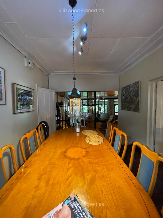 4 Bed Villa with En Suite in Spring Valley - 8