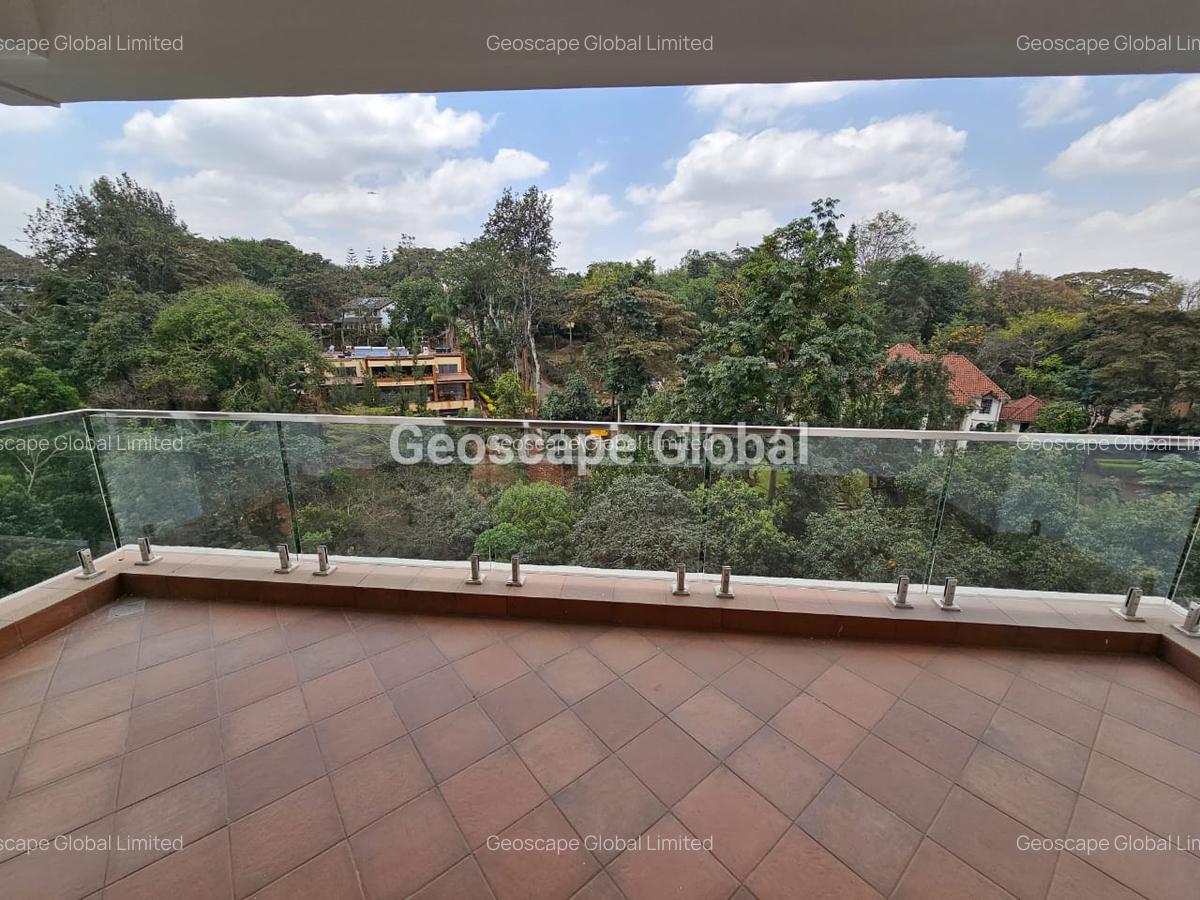 3 Bed Apartment with En Suite in Westlands Area - 10