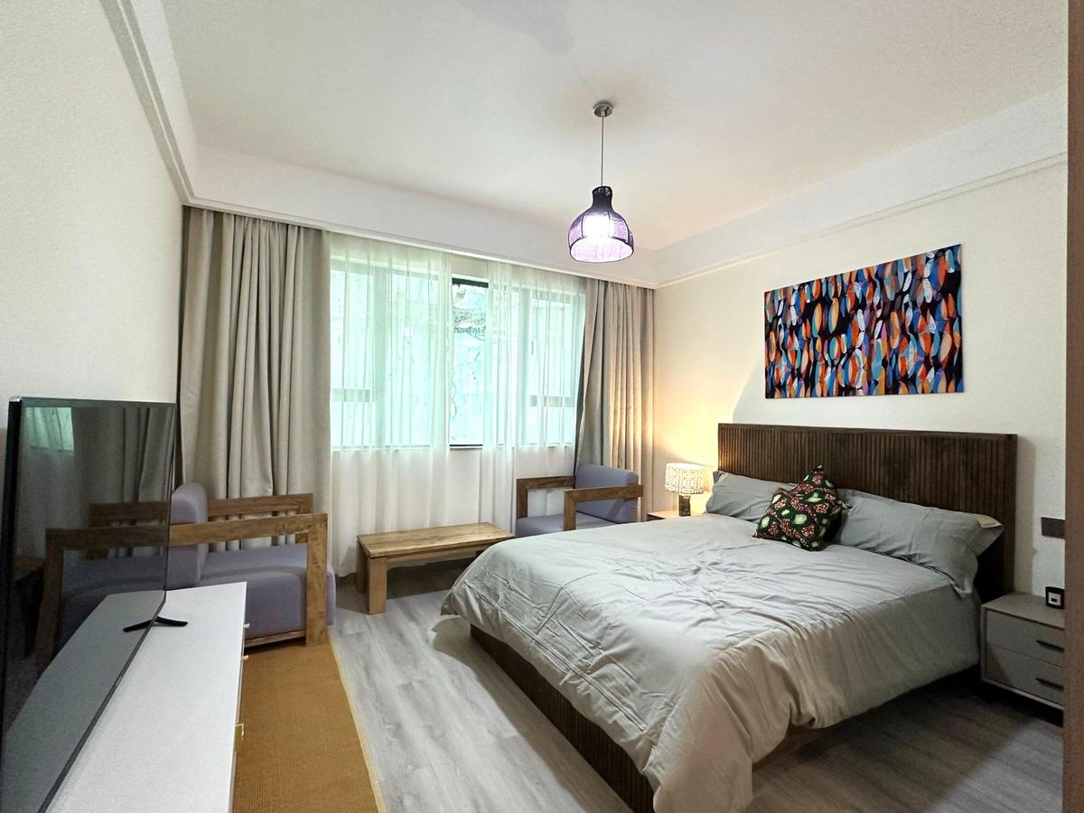 3 Bed Apartment with En Suite at Lavington - 1