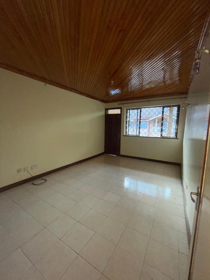 4 Bed Townhouse with En Suite in Kileleshwa - 4