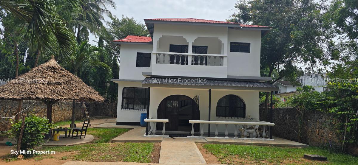 3 Bed House with En Suite at Zebra Mtwapa - 5
