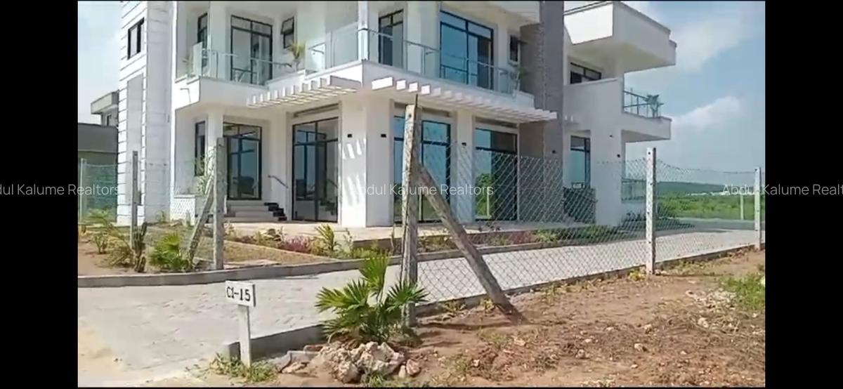 4 Bed Villa with En Suite at Vipingo - 8