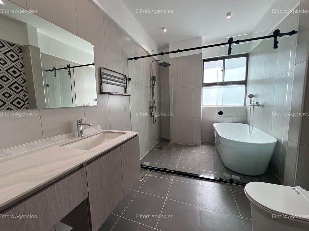 4 Bed Apartment with En Suite at Tabere Crescent - 14