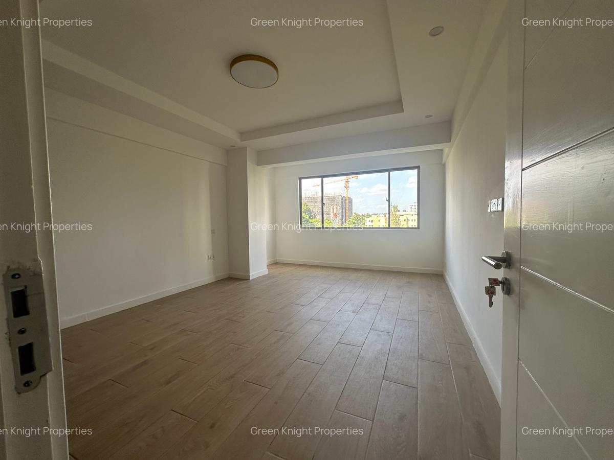 Serviced 3 Bed Apartment with En Suite in Kileleshwa - 5