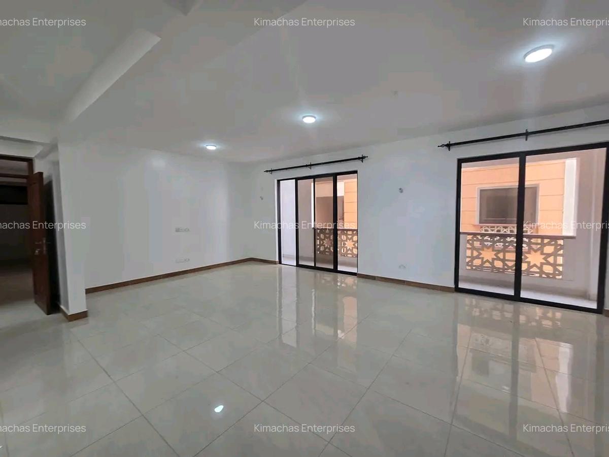 3 Bed Apartment with En Suite at Cement Road - 16
