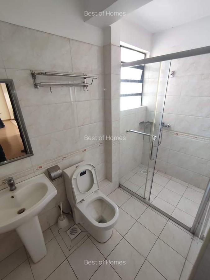 2 Bed Apartment with En Suite in Lavington - 6