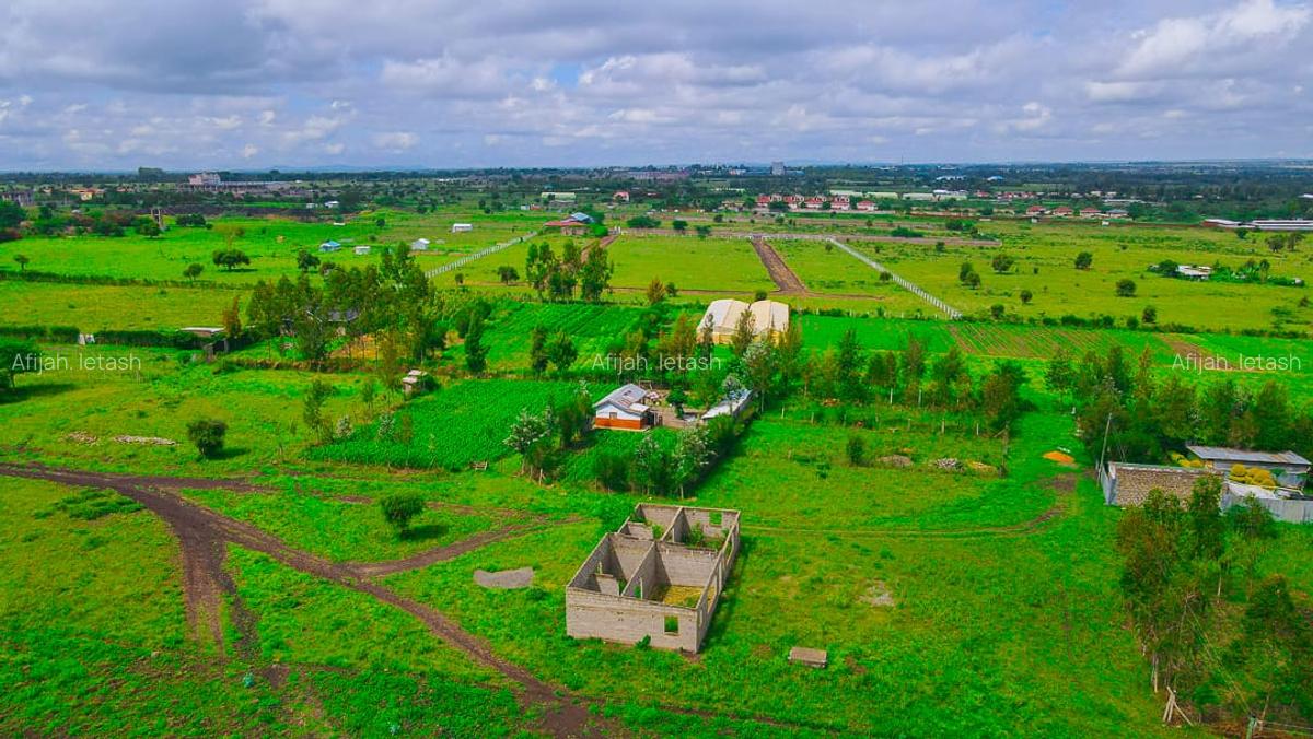 Land in Kitengela - 11