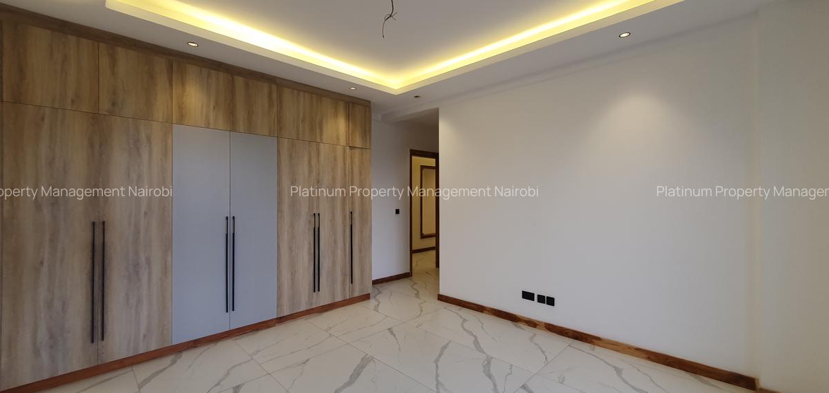 4 Bed Apartment with En Suite at Peponi Rd - 18