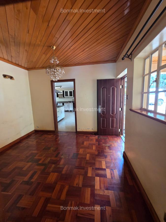 Commercial Property with Backup Generator in Kyuna - 20