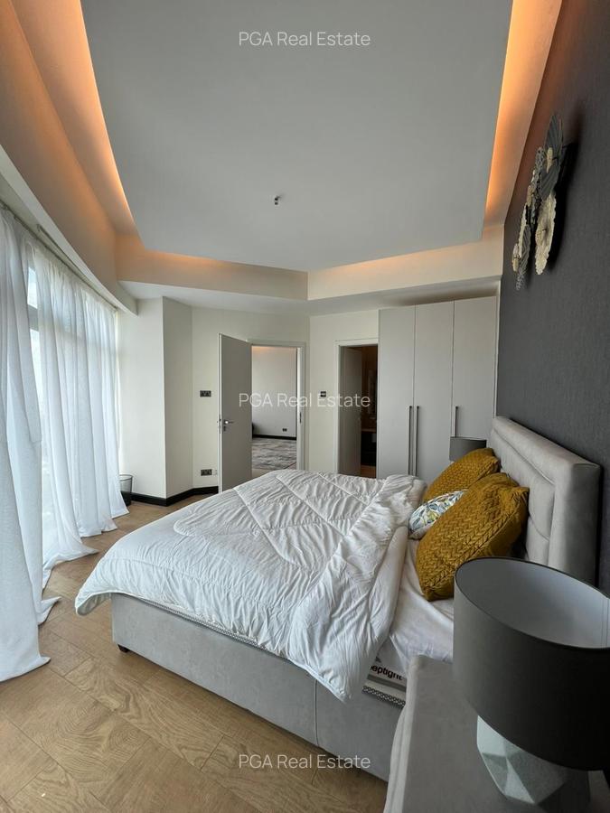 Furnished 2 Bed Apartment with En Suite at Church Road - 10