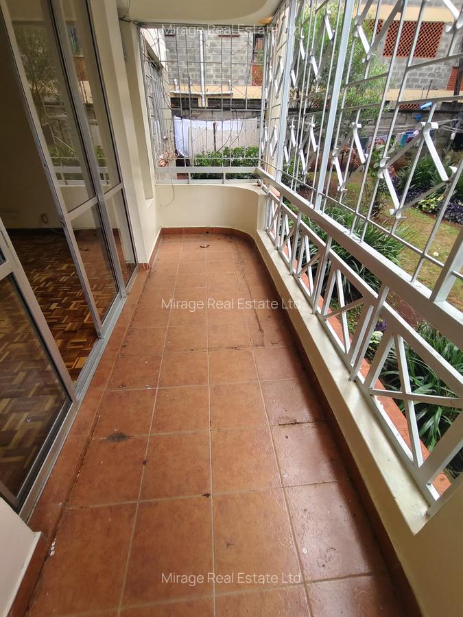 3 Bed Apartment with Swimming Pool in Kilimani - 12