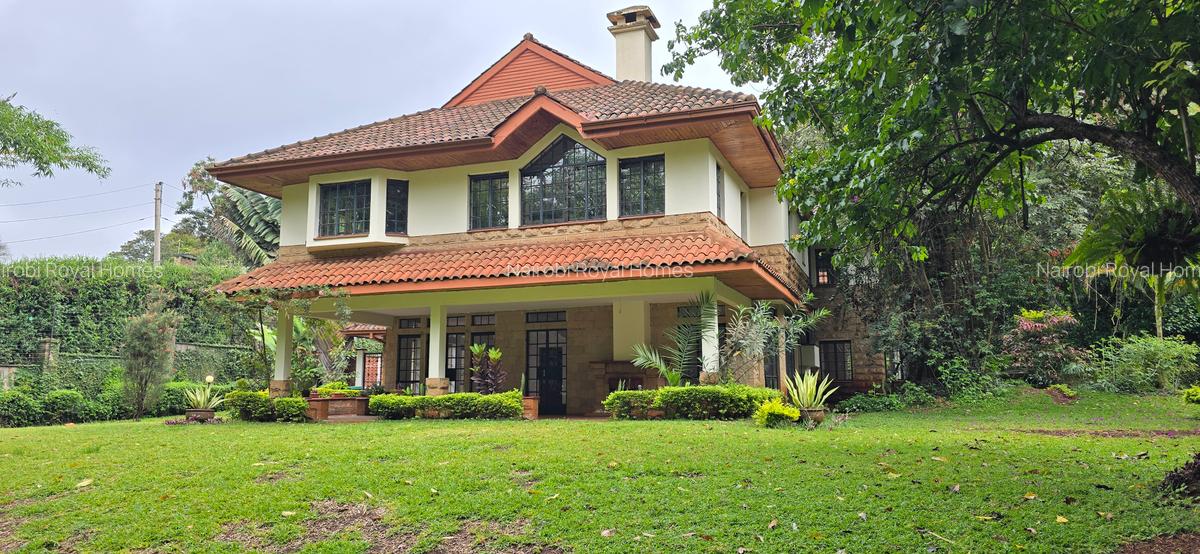 5 Bed House with En Suite at Rosslyn Park 01 - 17