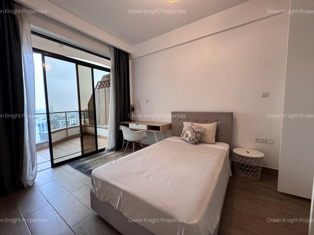 Serviced 2 Bed Apartment with En Suite in Westlands Area - 9
