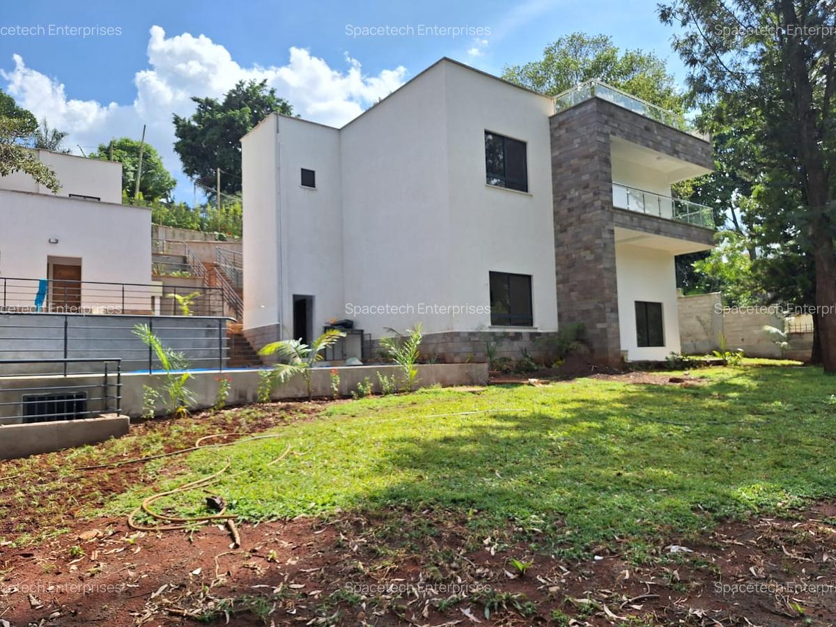 4 Bed House with En Suite in Loresho - 1