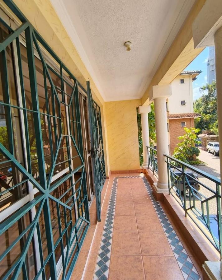 1 Bed Apartment with En Suite in Kileleshwa - 4