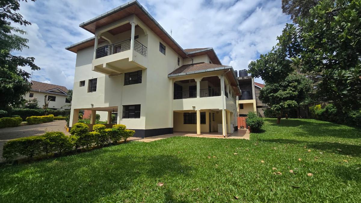 7 Bed House with En Suite at Muthaiga North - 2