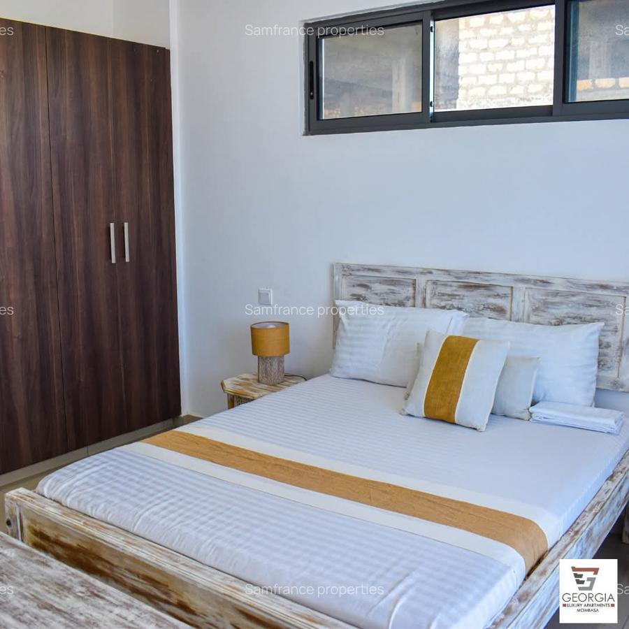 3 Bed Apartment with En Suite at Go Khart - 13