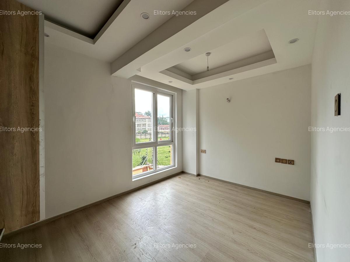 1 Bed Apartment with En Suite at Sports Road - 7