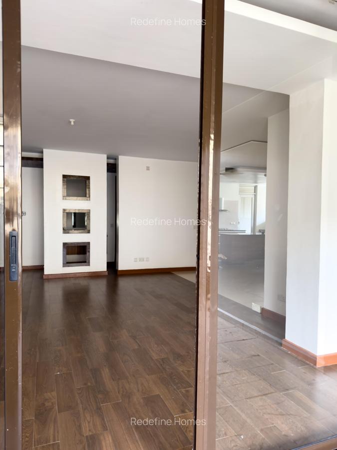 3 Bed Apartment with En Suite in Parklands - 3